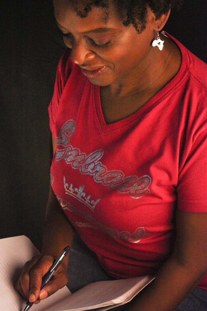 Silver Africa Shape Earrings