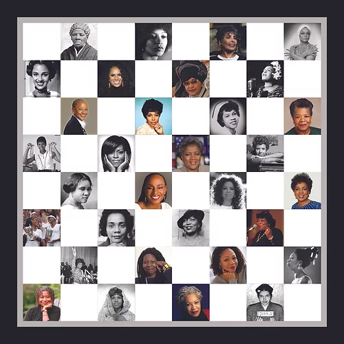 Amazing Black Women Chess Set